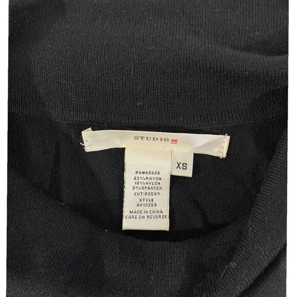 Studio M Sweater Dress - Picture 4 of 4